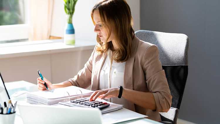 Cheap Bookkeeping Services vs. Quality 
